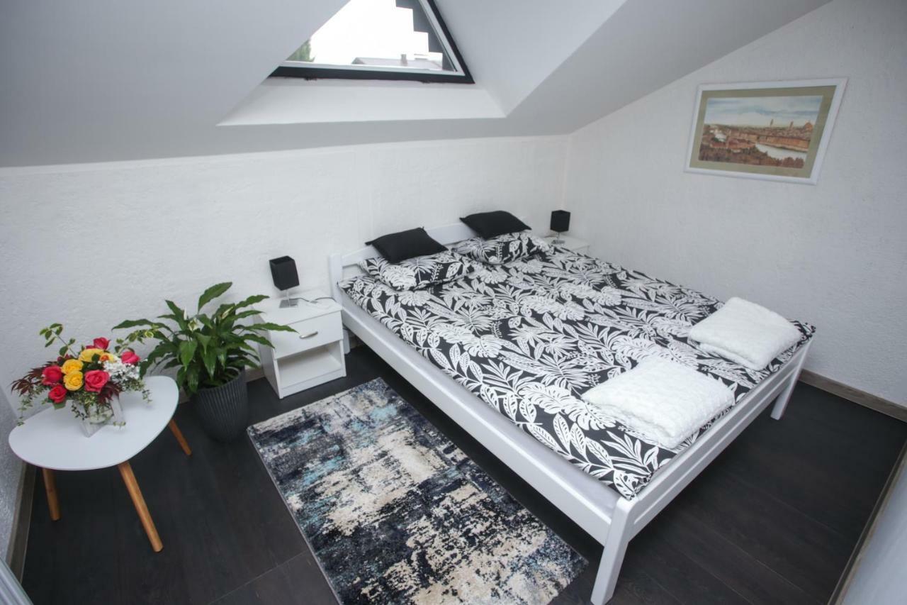 Apartman Art Bihać Exteriör bild